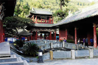 Baoen Temple