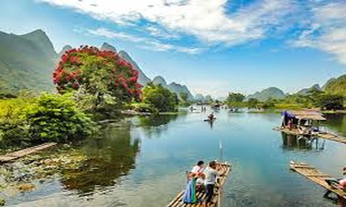 14-Day Best of China Private Tour: Shanghai, Suzhou, Guilin, Xi'an & Beijing
