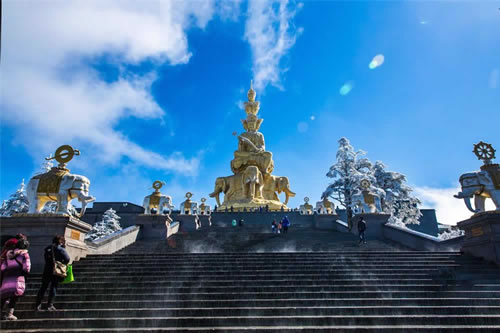 3 Days Mount Emei Hiking Tour