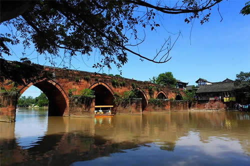 One Day Western Sichuan Folk Customs Tour in Pingle Ancient Town