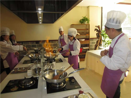 Half-Day Sichuan Cuisine Cooking Class Tour