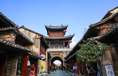 4-Day Yunnan China Tour: Discover Dali’s Ancient Villages & Scenic Wonders