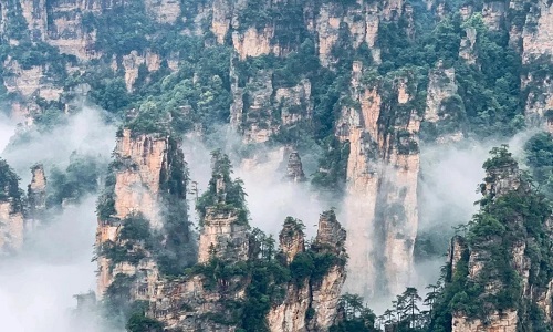 Majestic Landscapes: 7-Day Guilin Zhangjiajie Tour of Karst Wonders & Sky Pillars