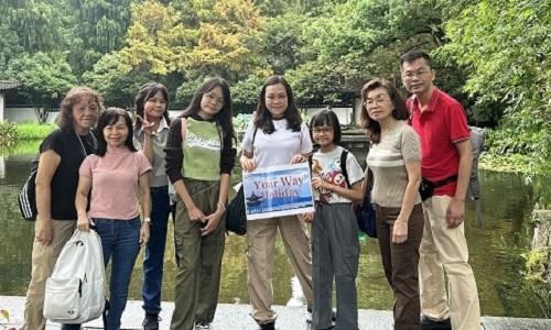 One-Day Guiyang Tour: Old Town Charm and Foodie Fun