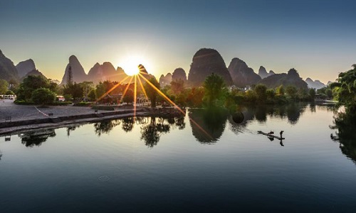 Top Yangshuo Multi-Day Tours: 3 Days of Cycling, River Rafting & Mountain Views