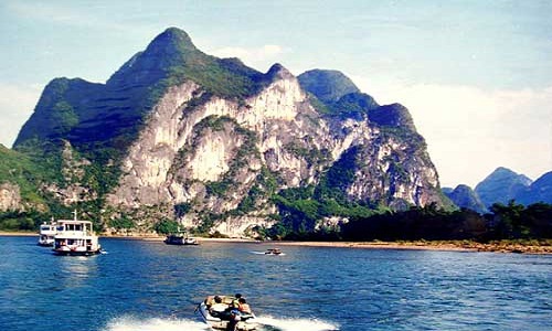 Unforgettable Guilin Zhangjiajie Tour–Karst Peaks & Scenic Views