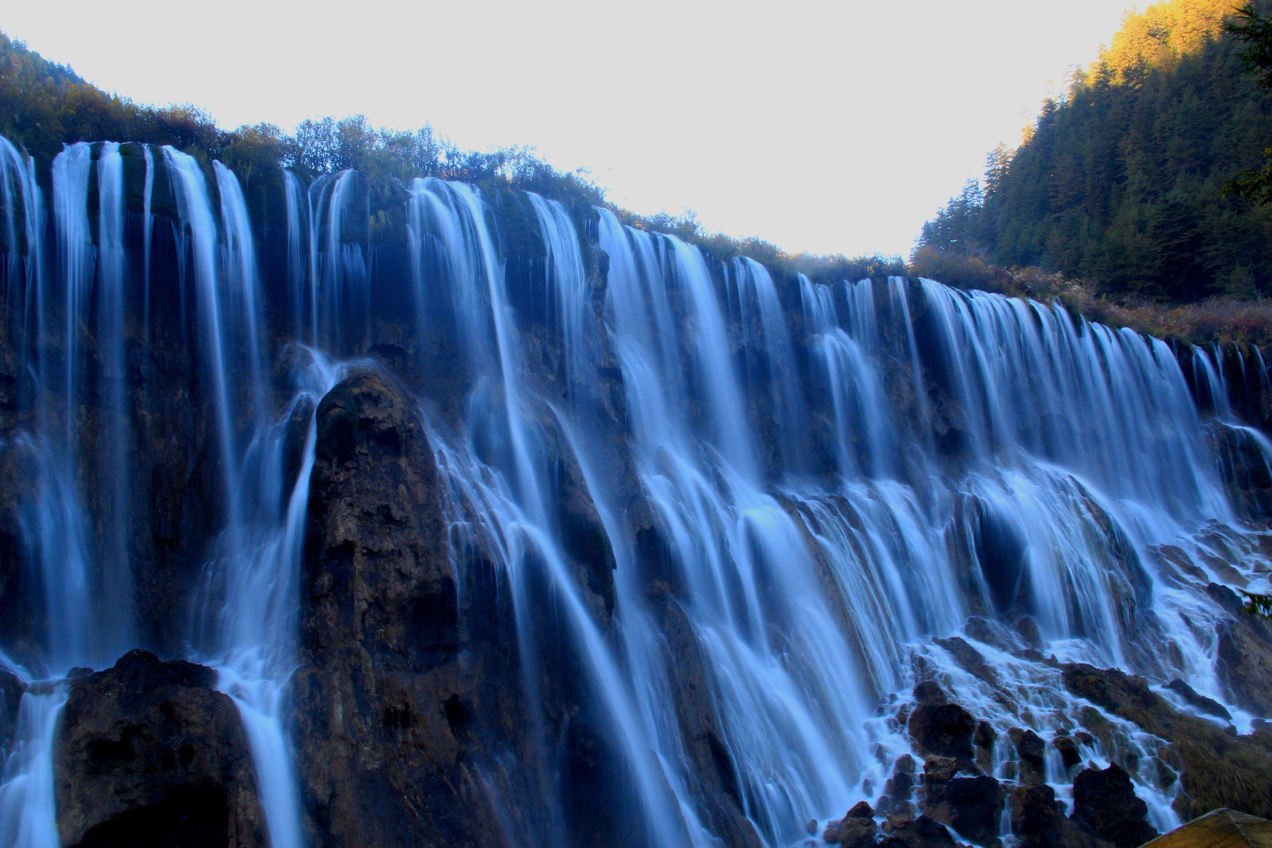 Nuorilang_Waterfall_1.jpg