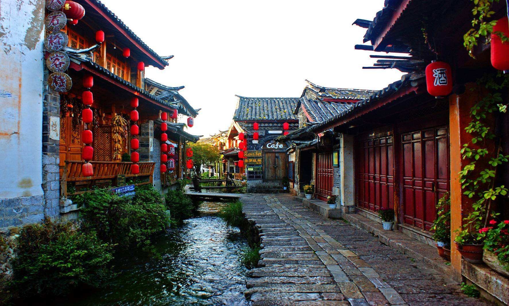 Shuhe_Ancient_Town_1.jpg