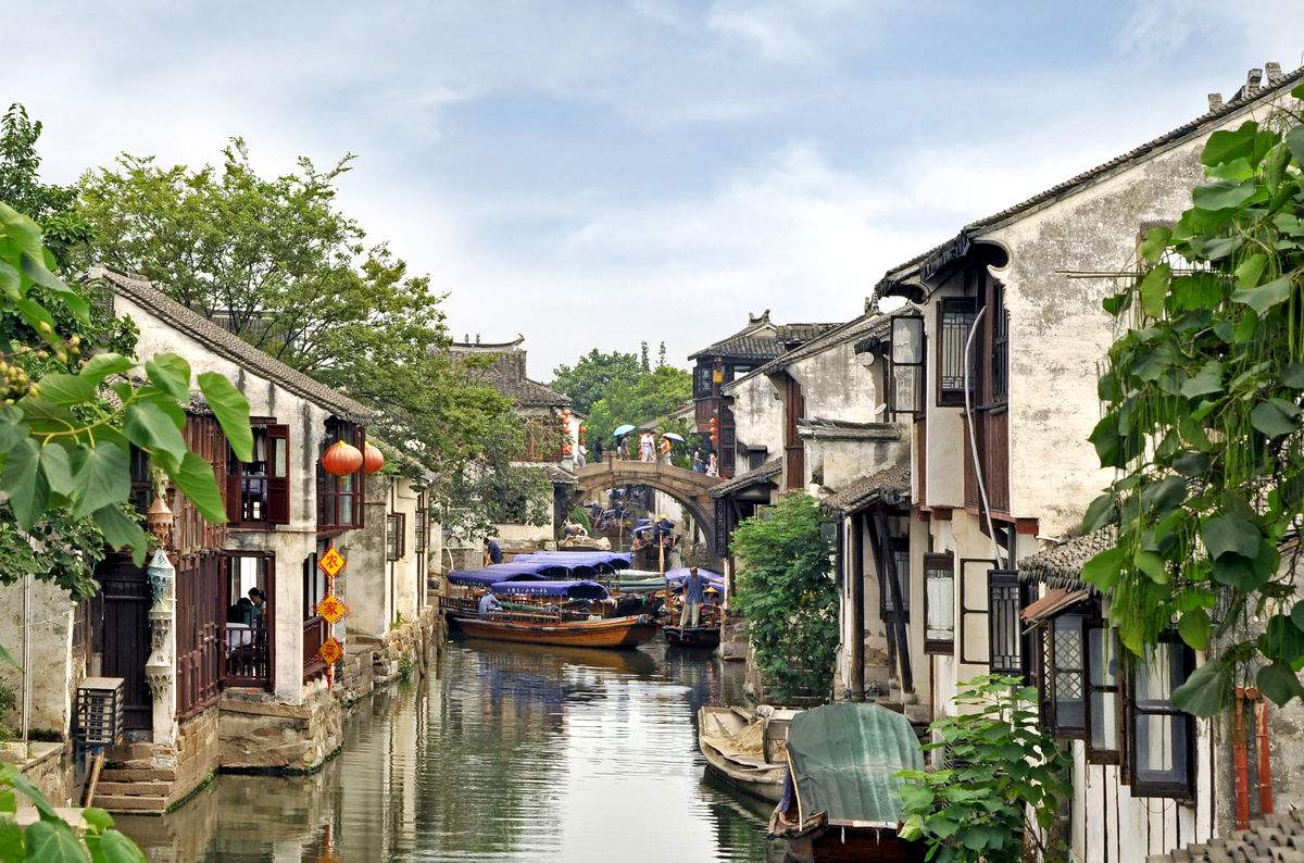 Zhouzhuang_Water_Town_2.jpg