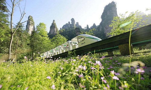 Ten-Mile-Gallery-Zhangjiajie