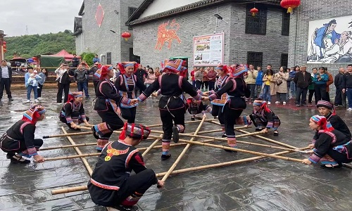 ethnic-dance