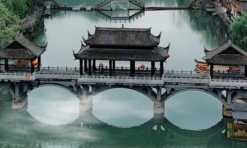 fenghuang-ancient-town