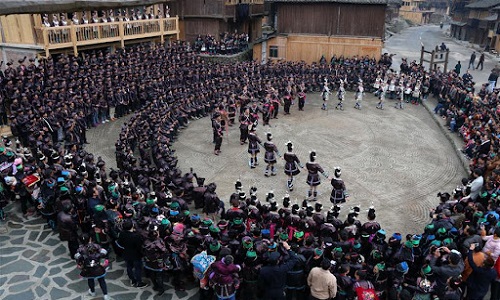 Dong-Grand-Song-performance-Guizhou