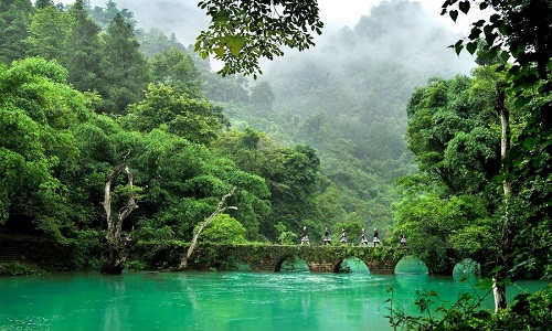 Xiaoqikong-Scenic-Area-Guizhou