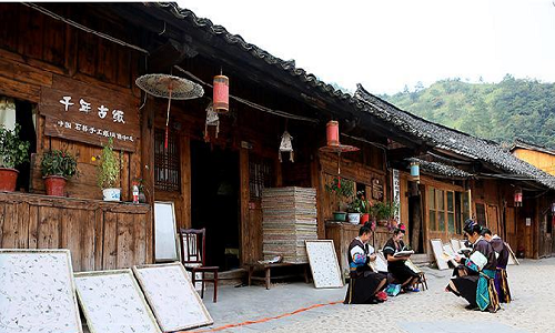 Shiqiao-Miao-Village-Guizhou
