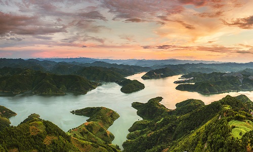 Wanfeng-Lake