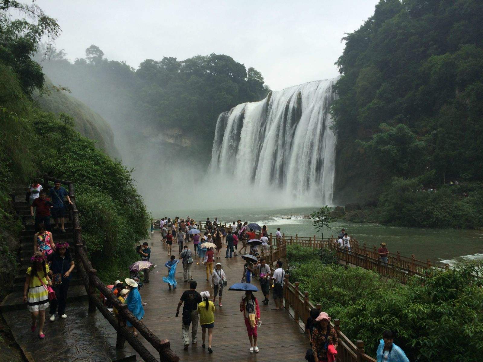 Huangguoshu-Waterfalls-Guiyang