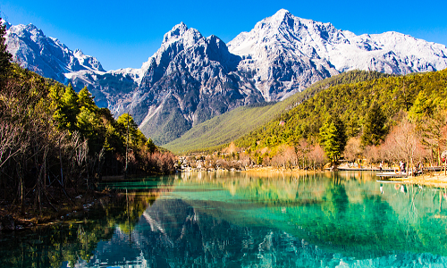 Blue-Moon-Valley-Lijiang