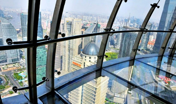 Oriental-Pearl-Tower-2