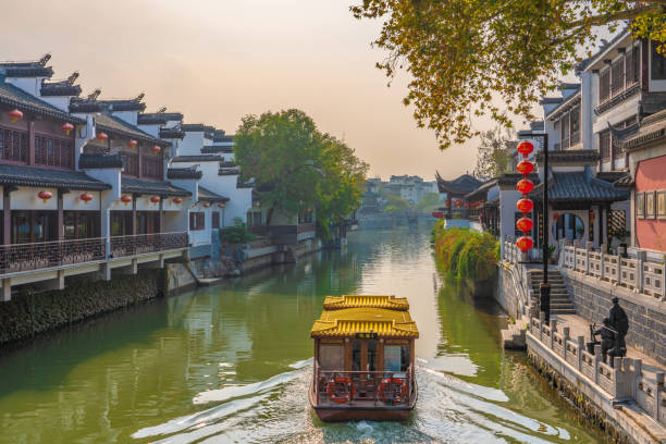 Qinhuai-River-Scenic-Area-1