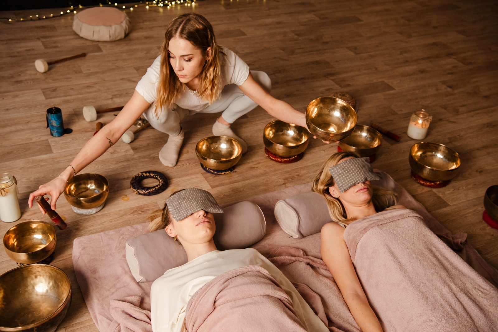 Tibetan-singing-bowl-meditation-session Tibetan-singing-bowl-meditation-session