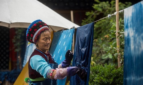 Zhoucheng-Tie-Dyeing-Dali