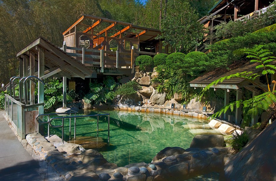 Mount-Tai-Hot-Springs-1