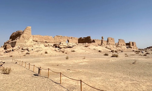 Han-Great-Wall-ruins