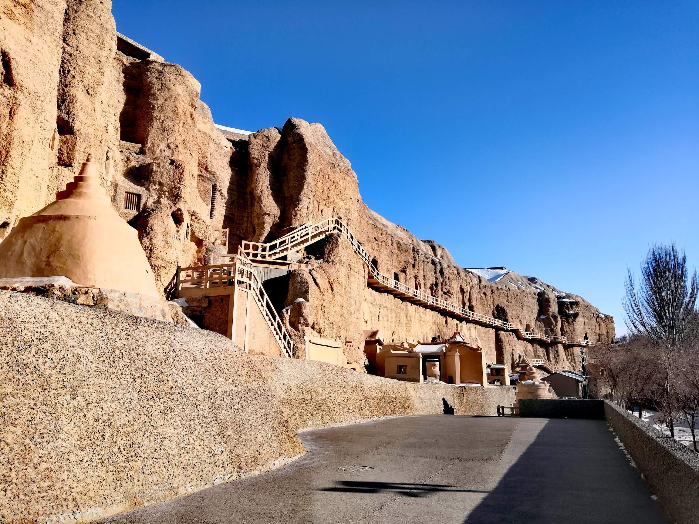 yulin-caves-1