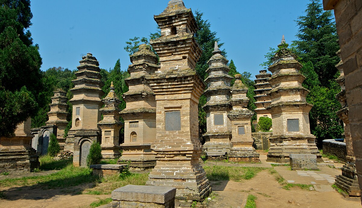 Pagoda_Forest_Shaolin_Temple
