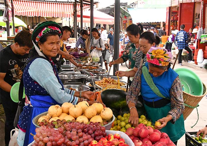 dali-xizhou-morning-market-1
