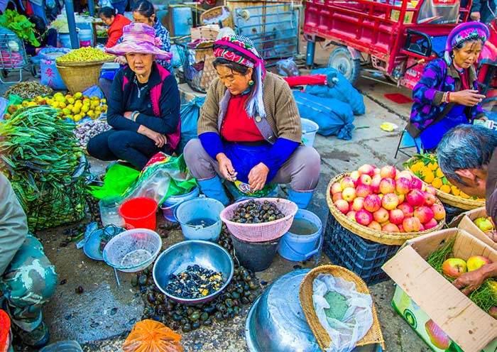 dali-xizhou-morning-market