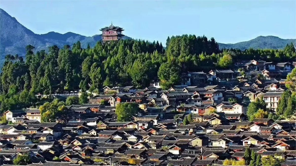 lion-hill-lijiang