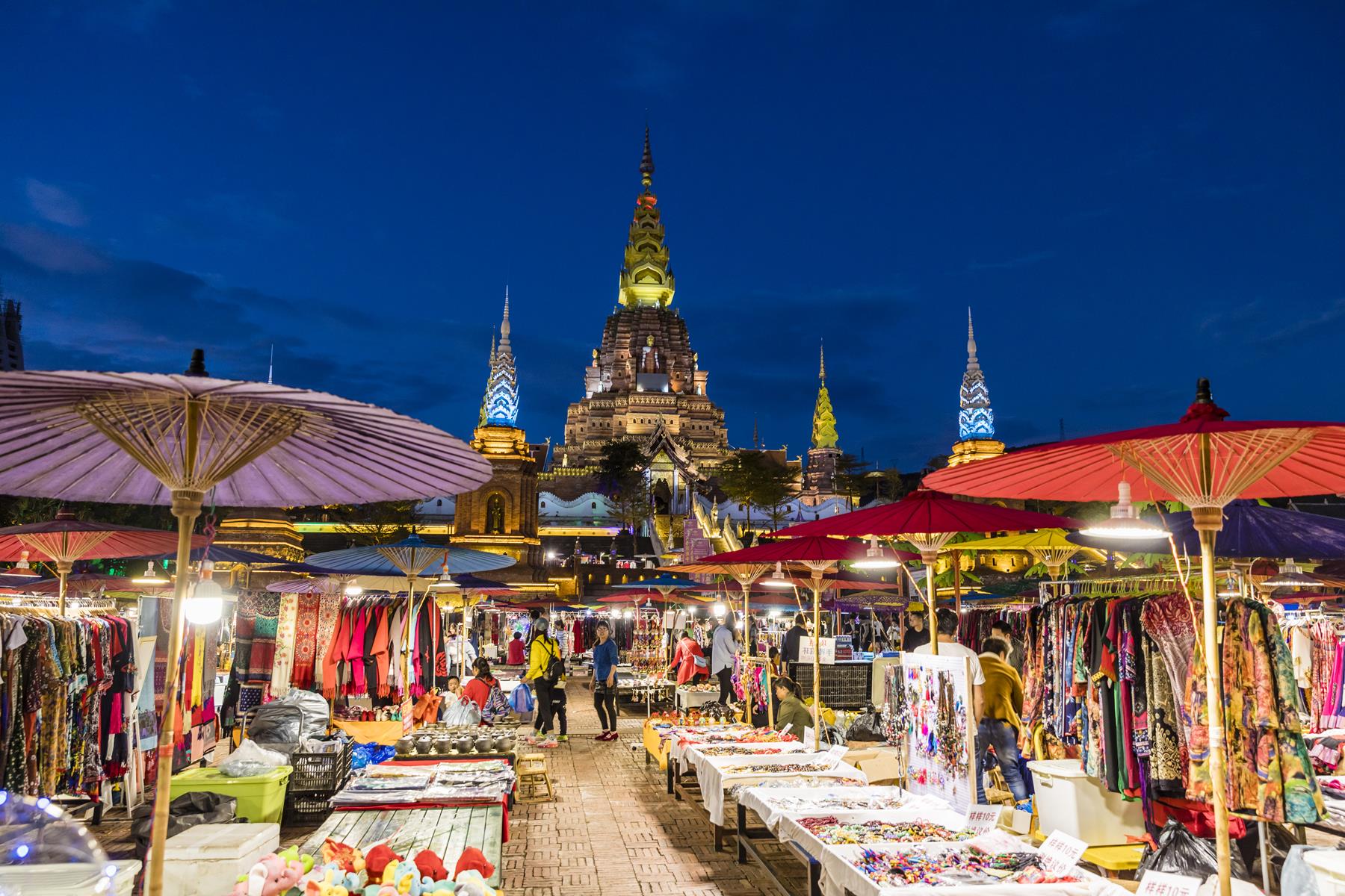 Jinghong-Night-Market
