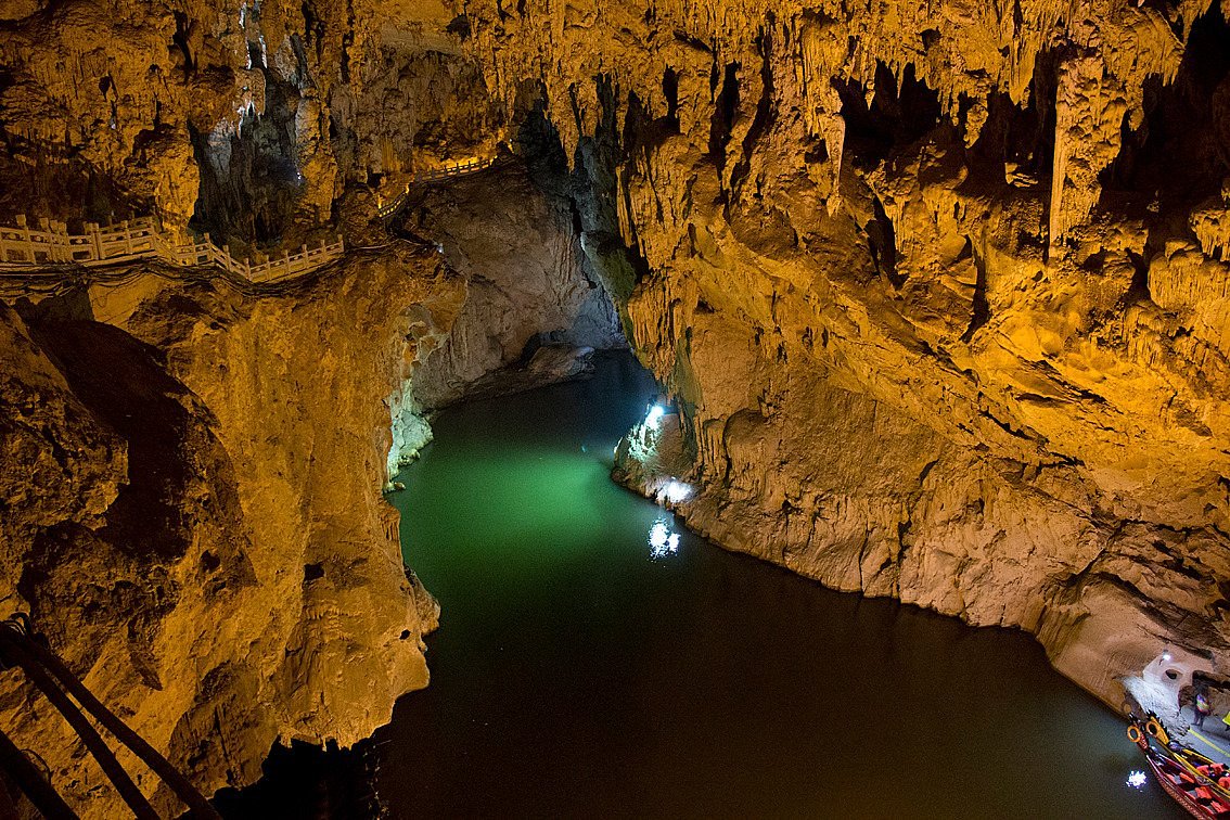 Swallow-Cave