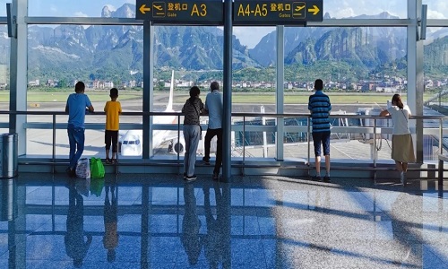 Zhangjiajie-Hehua- Airport3