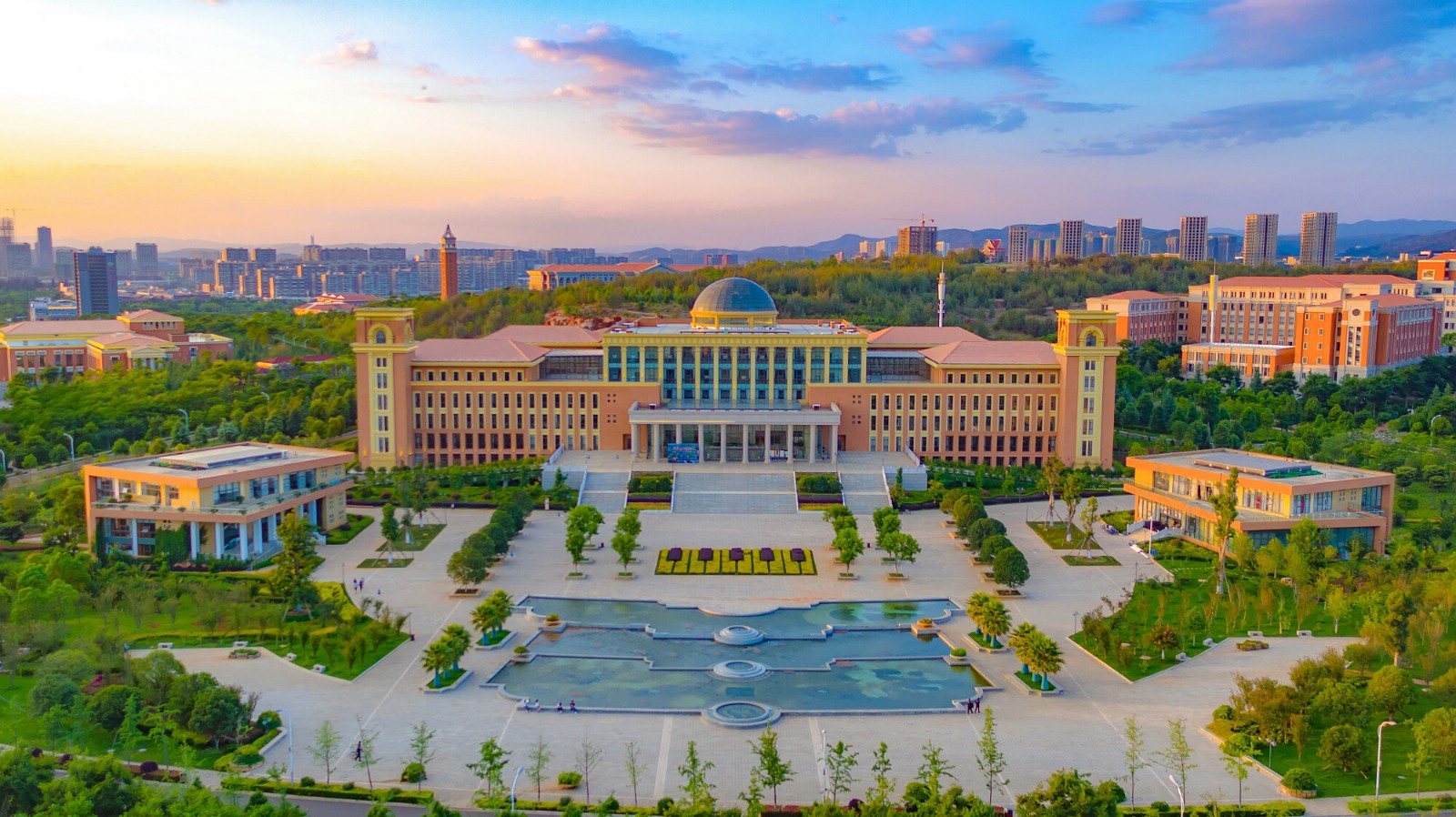 Yunnan-University-1