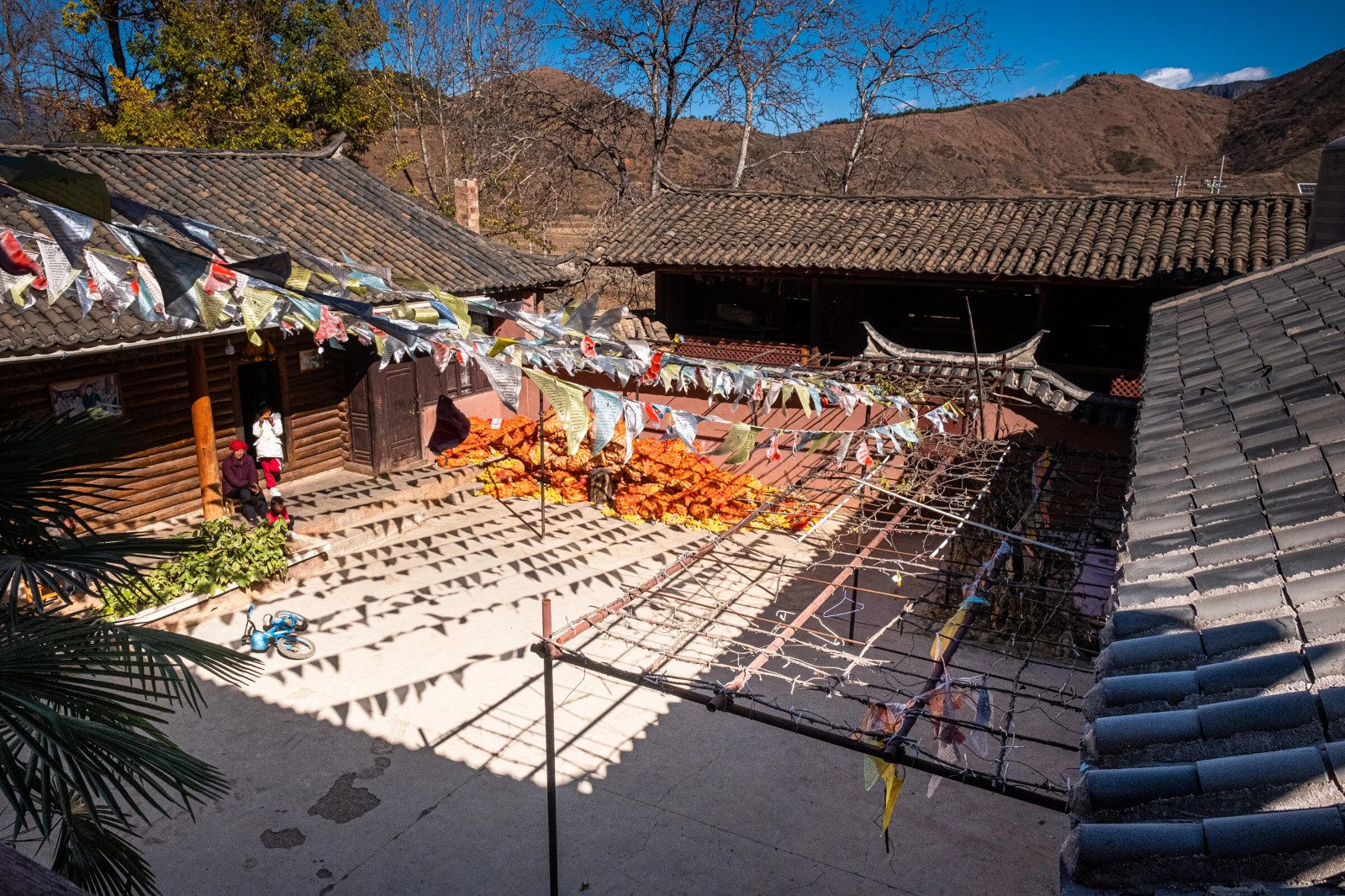 Mosuo-village