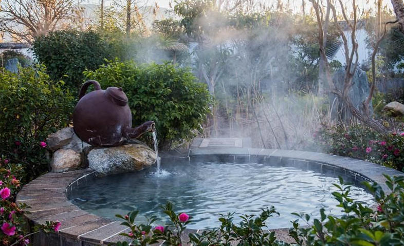 natural-hot-springs-1