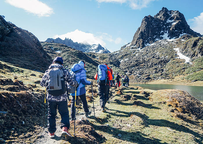 haba-snow-mountain-hiking