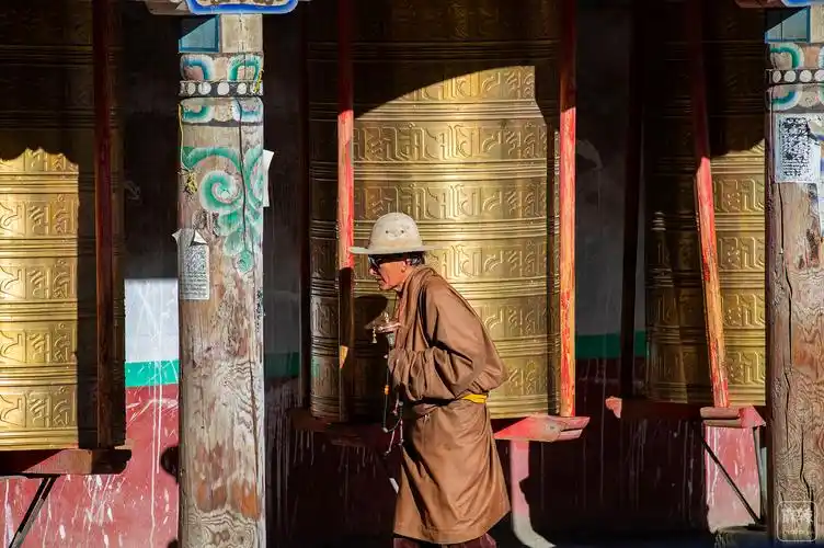 Tagong-Monastery-Kora-Walk