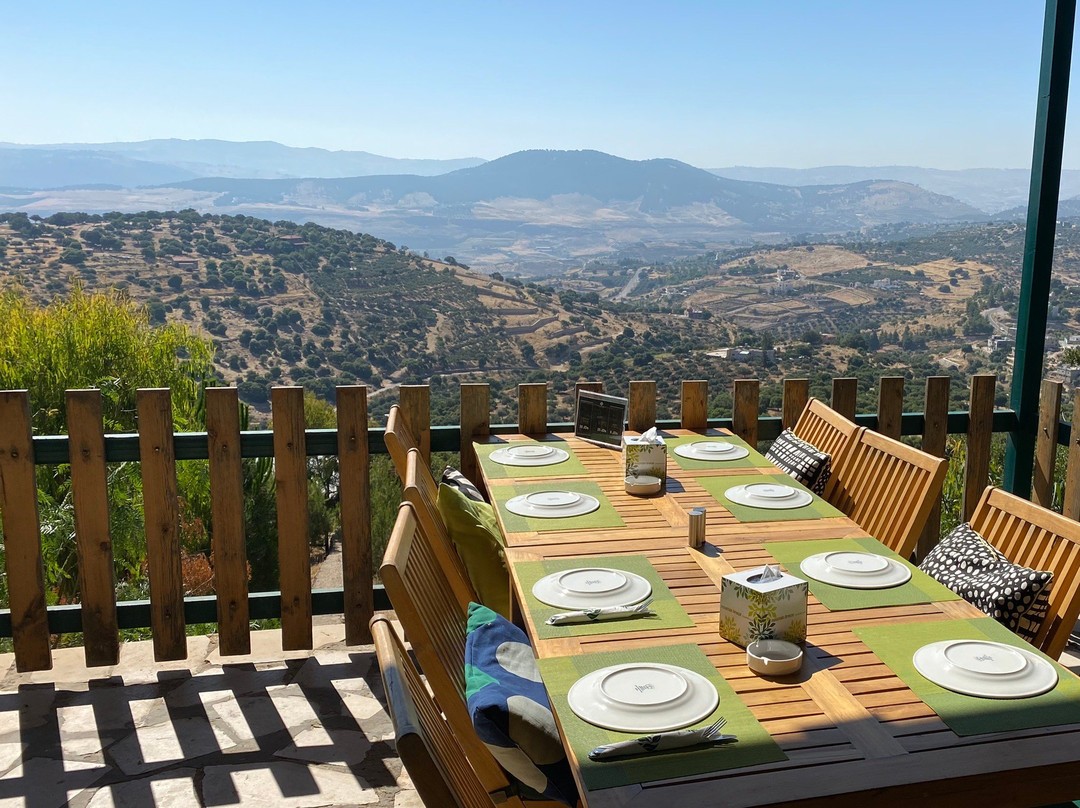 Mengding-Mountain-Vegetarian-Restaurant-1 Mengding-Mountain-Vegetarian-Restaurant-1