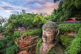  Leshan-Giant-Buddha-01