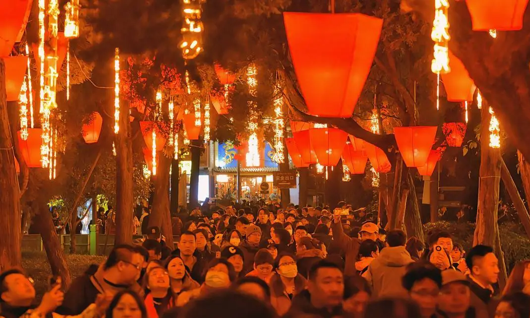 Wuhou-Temple-Chengdu-Grand-Temple-Fair