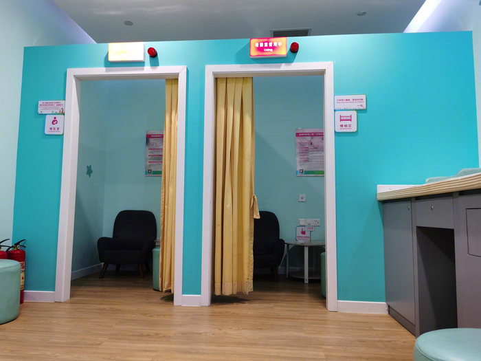 Maternity-Rooms