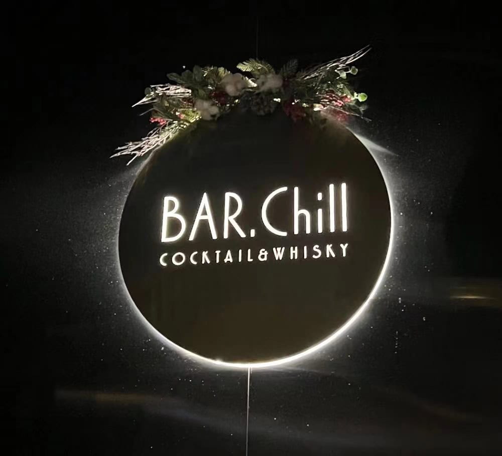 Bar-Chill-Cocktail-Whisky