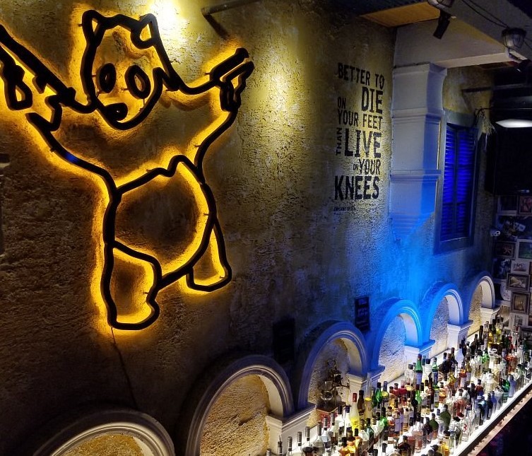 Revolucion-Cocktail-Chengdu-01