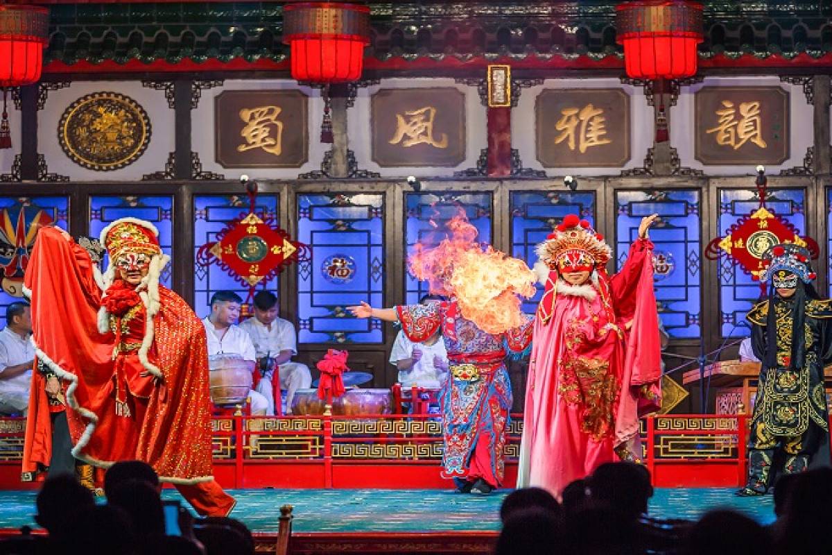 Shufeng-Yayun-Sichuan-Opera-House