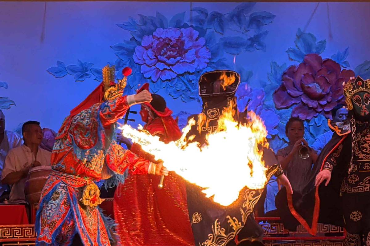 Shufeng-Yayun-Sichuan-Opera-House-01