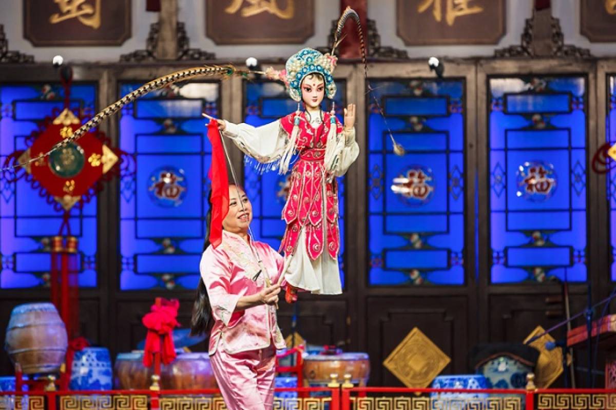 Shufeng-Yayun-Sichuan-Opera-House
